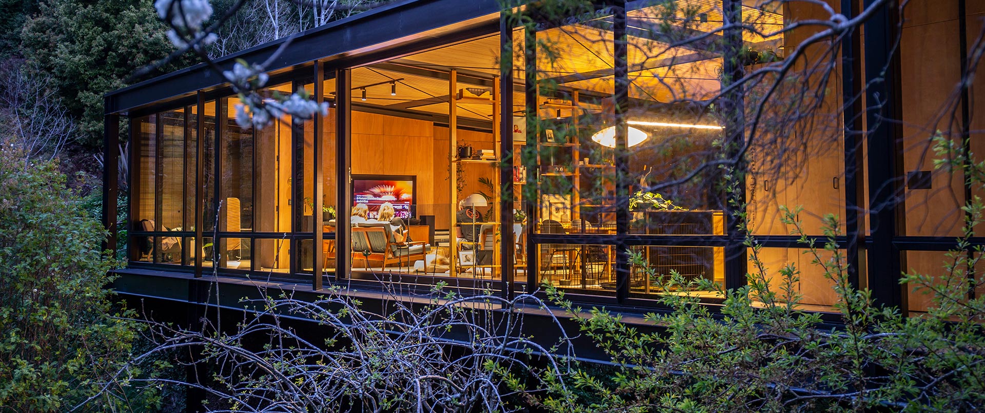 The Suspended Glasshouse